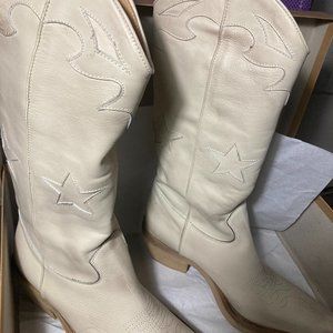 Women's PEYTON Western Inspired Boot - Steve Madden